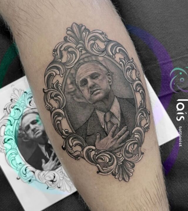 The Godfather by Laís⁠
——————————⁠
Artist - @laistattooist⁠
Reach out to us 🖤⁠
- 0450 246 665⁠
- info@tattoo665.com⁠
- https://www.tattoo665.com⁠
——————————⁠
#tattoo #sydneytattoo #blackandgreytattoo #blackandgreyink #northernbeachessydney #northernbeacheslocal #marlonbrando #godfather #godfathertattoo #portraittattoo